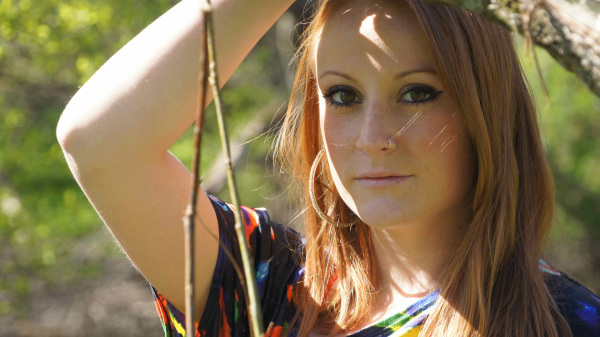 Porträt einer jungen Frau