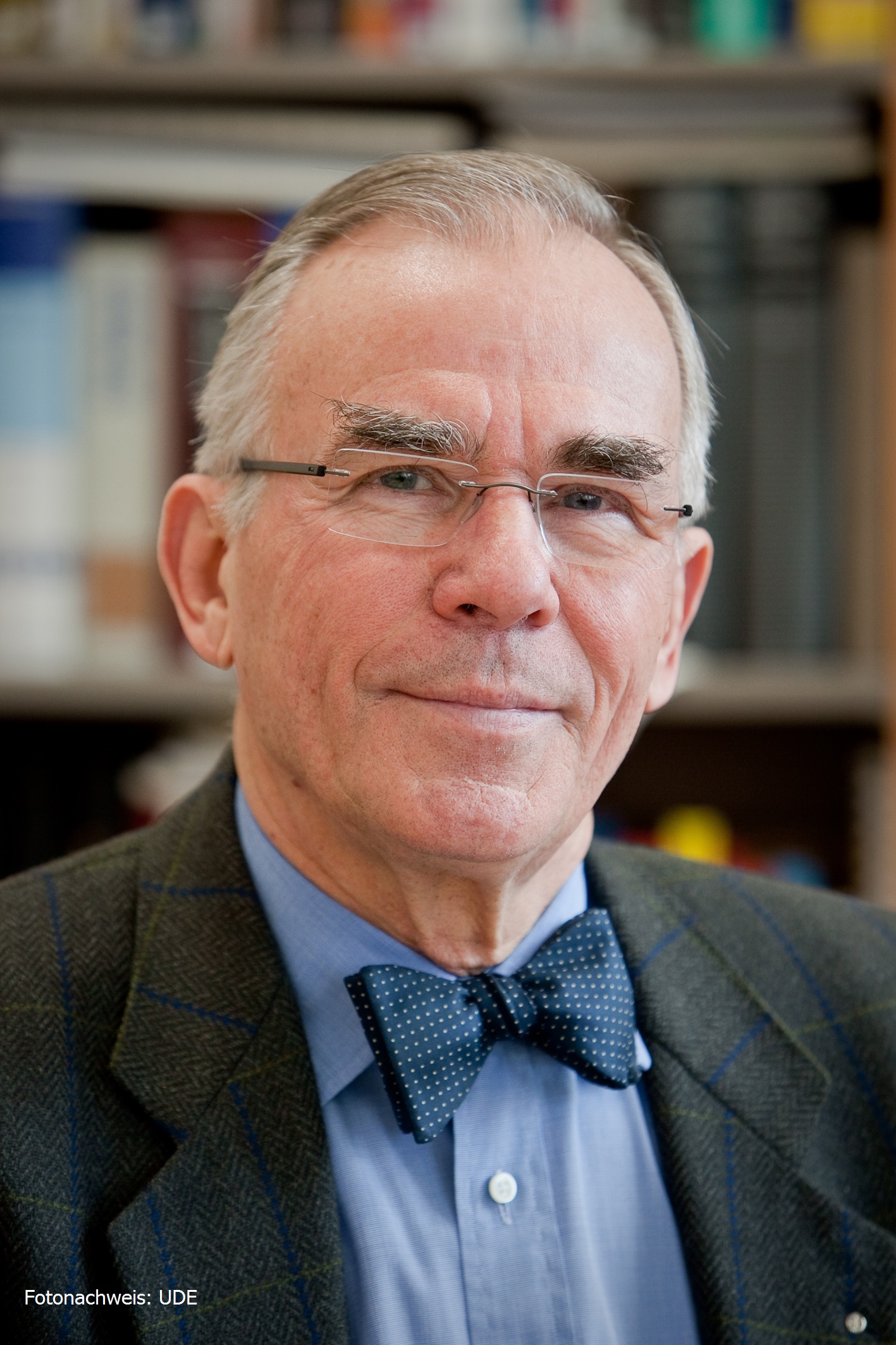 Prof. Dr. Eberhard Passarge