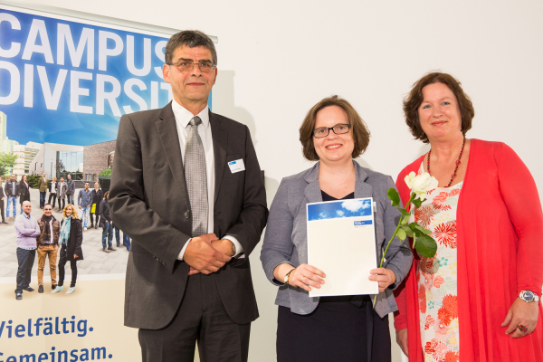 Prof. Dr. Peter Anker, Prof. Dr. Marie Elina Paul und Prof. Dr. Ute Klammer