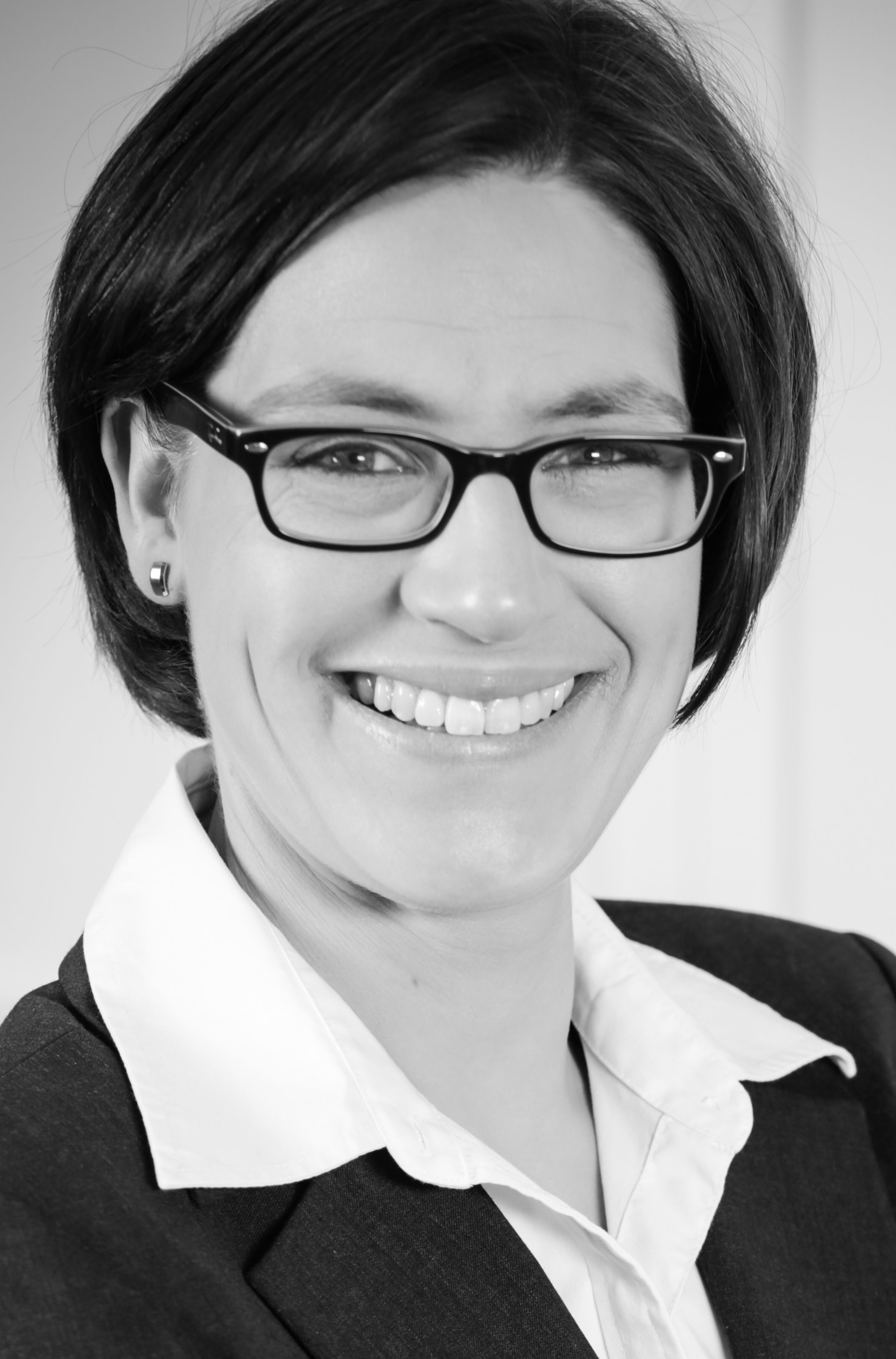 Dr. Sabine Gent