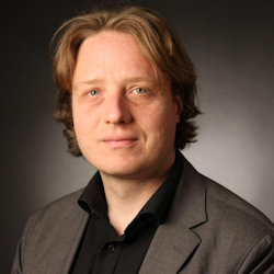Dr. Thorsten Schlee