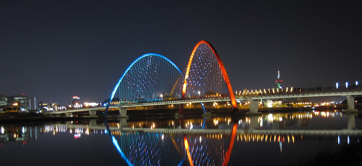 Daejeon Expo Bridge, Photo: Kokoloris