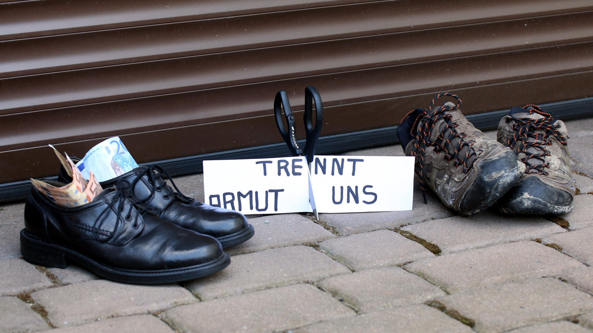 Symbolbild Arm und Reich