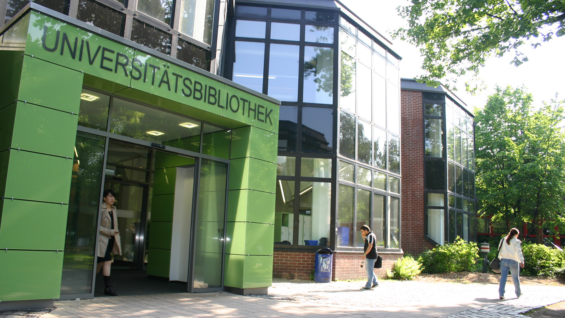 UB-Eingang am Campus Duisburg