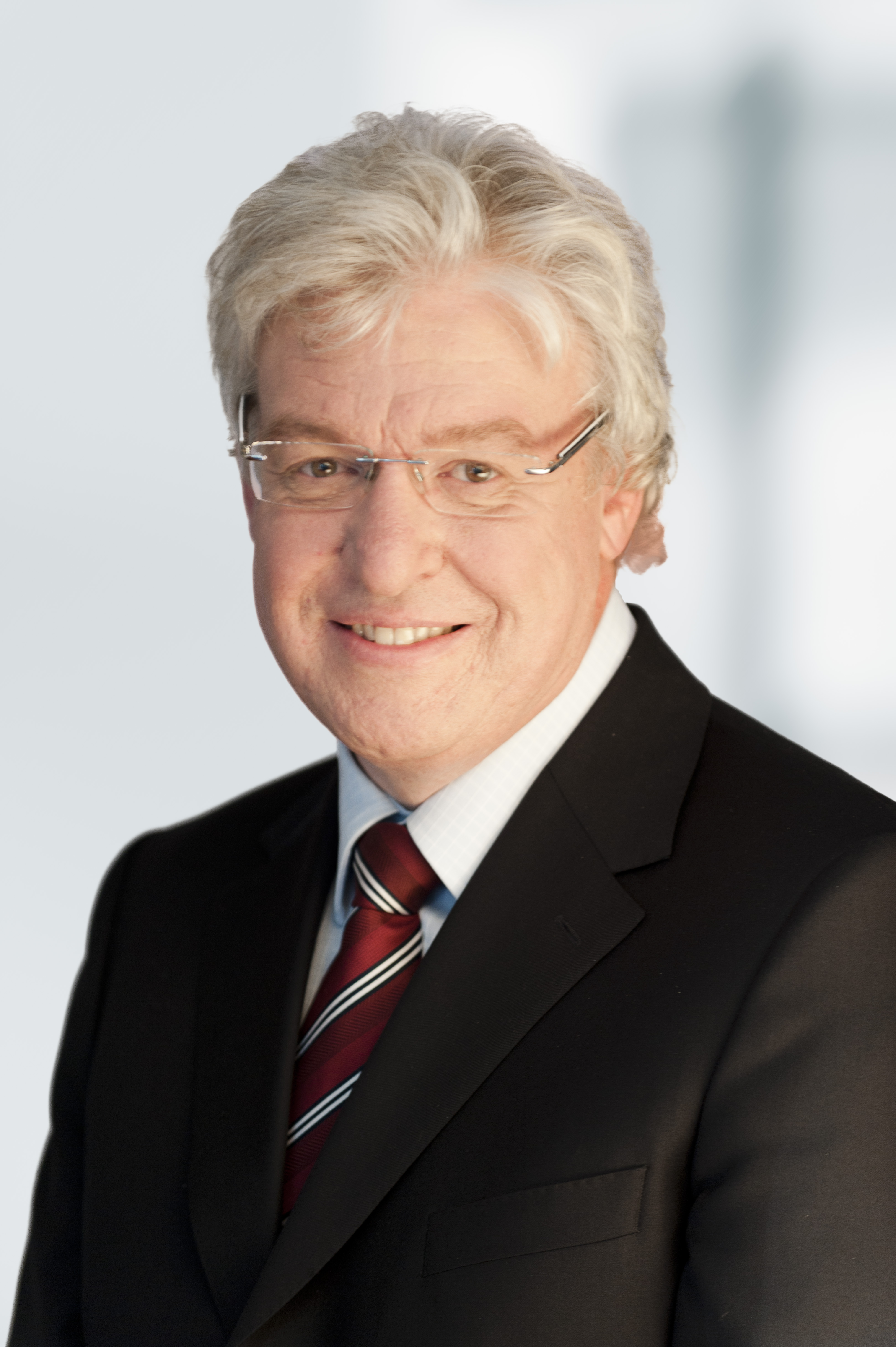 Prof. Dr. Oliver Scheytt (© Duschner/RUHR.2010 GmbH)