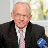 Prof. Dr. Lothar Zechlin