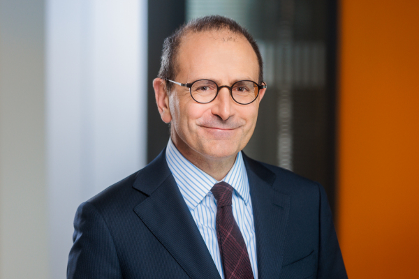 Porträtfoto Burak Atakan