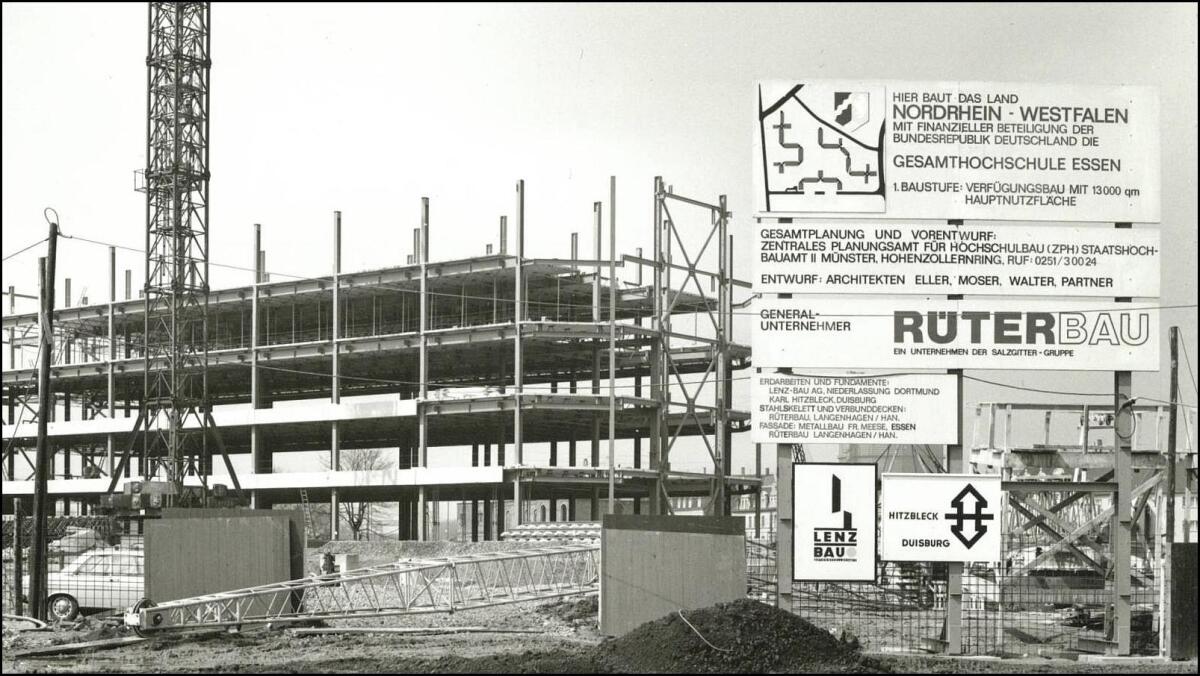 Baubeginn des Westflügels des Bargmann-Hauses (1973)