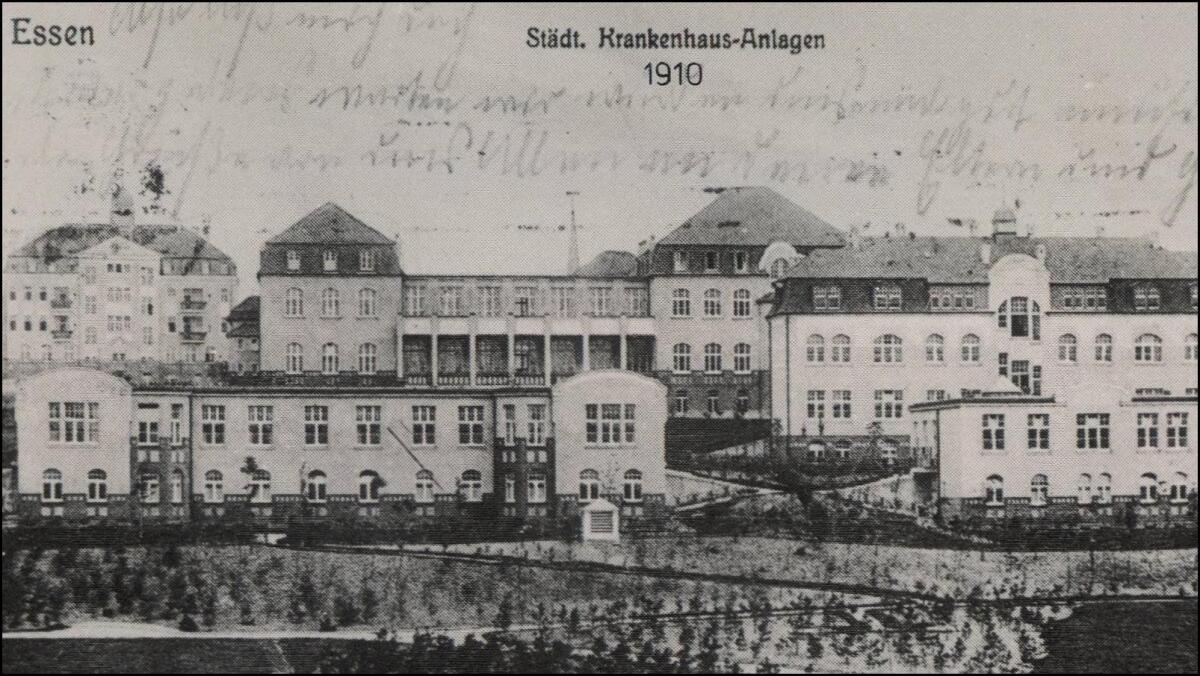 Postkarte mit Blick auf die Städtischen Krankenanstalten