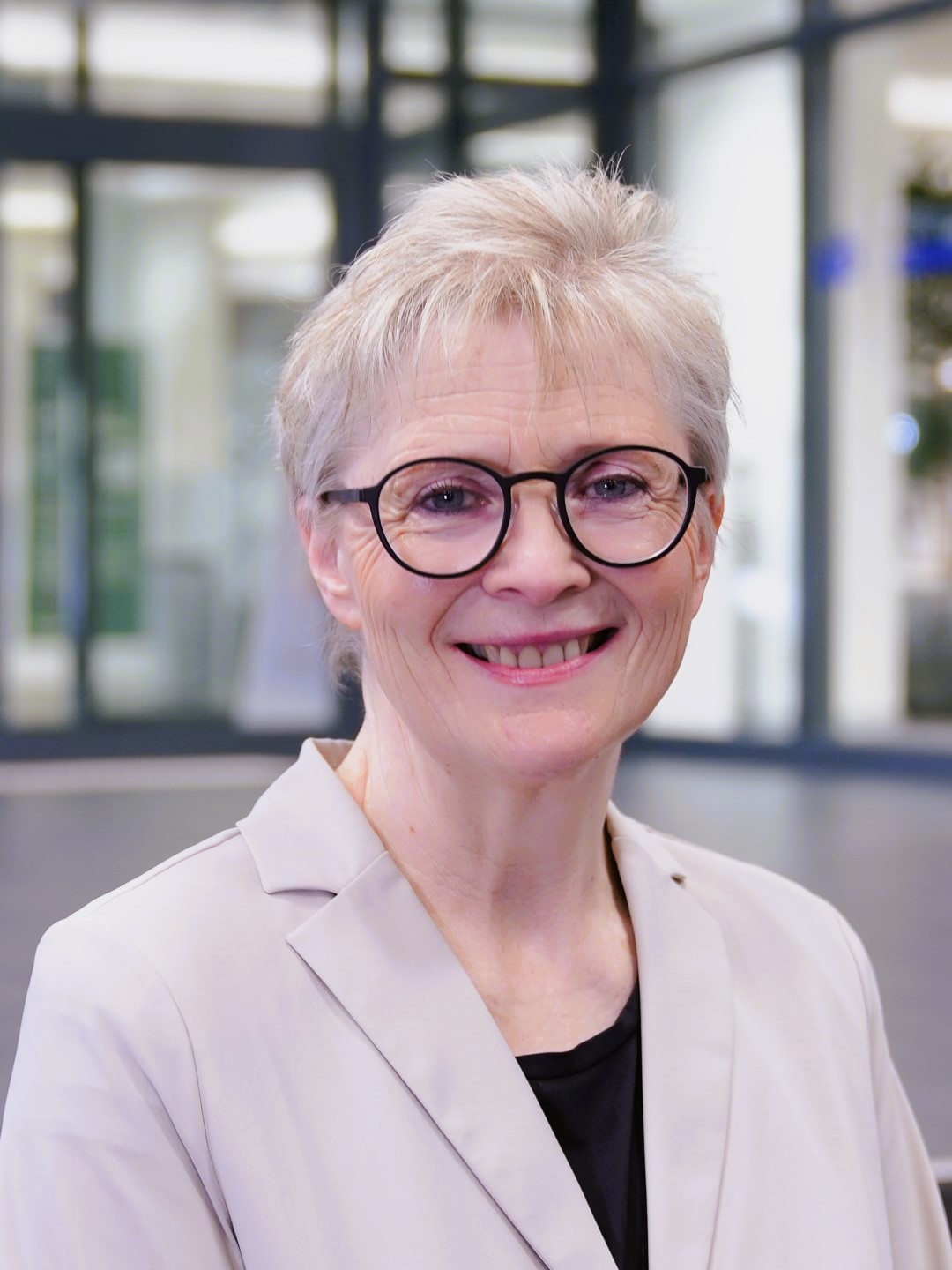 Foto von Doris Pohl, Stellvertretende Direktorin und Fachreferentin für Sport- und Bewegungswissenschaften