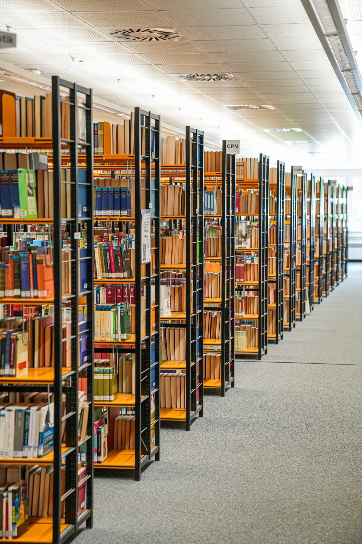 Book collection on the 1st floor in the GW/GSW Library
