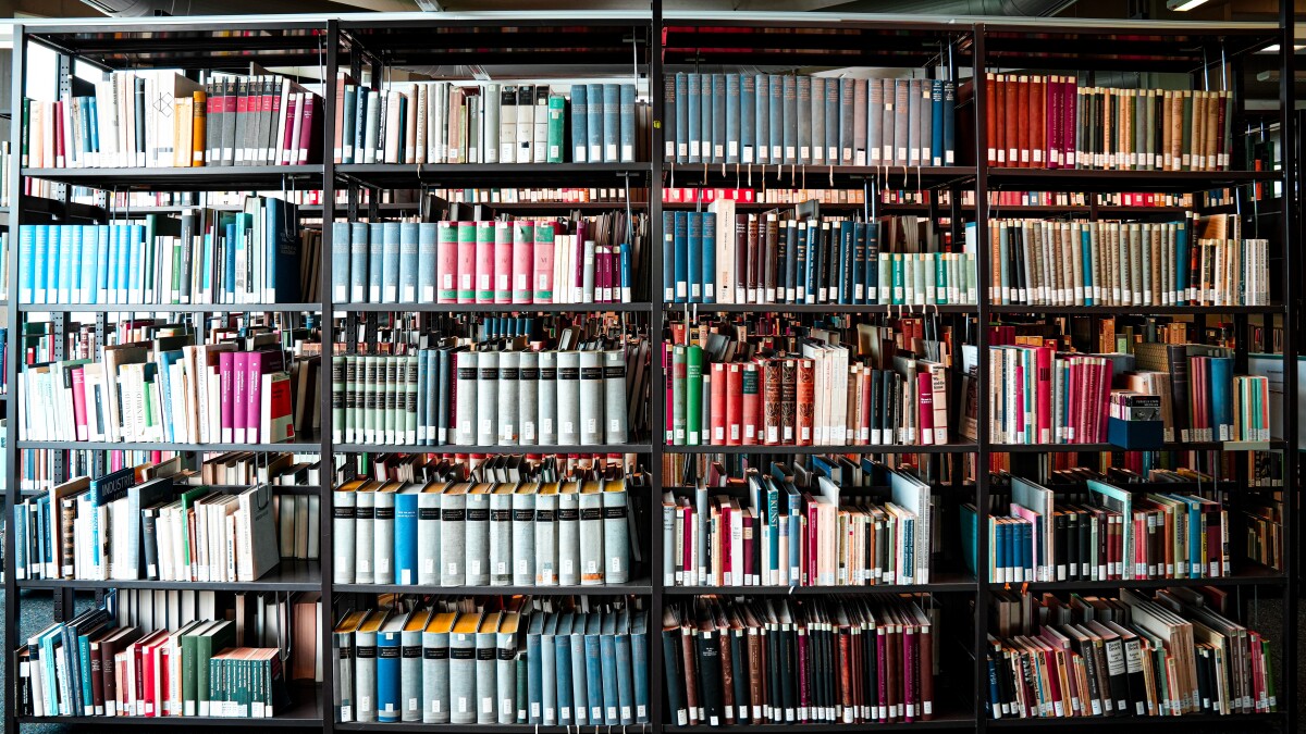 Book collection in the LK Library