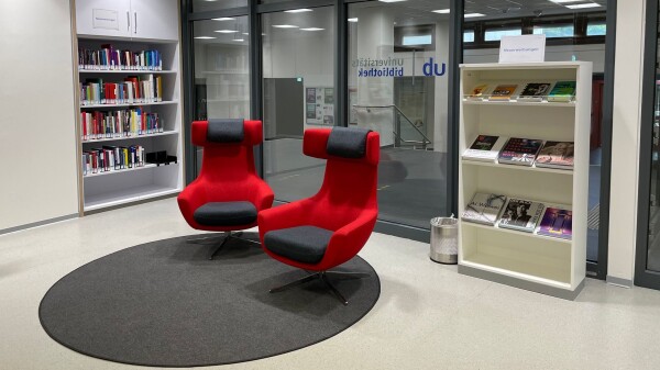 New publications and reading corner in the Humanities and Social Sciences Library