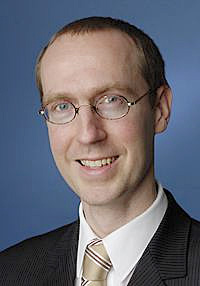 portrait photo of ZMB member Peter Horn